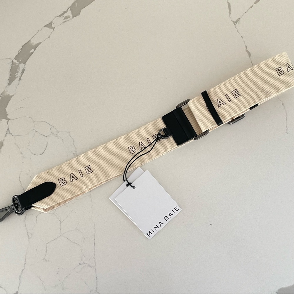 Mina Baie BAIE Canvas Strap - Black & Gunmetal